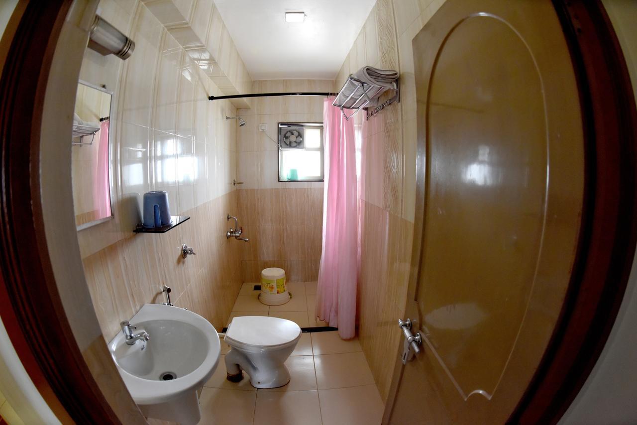 Hotel Sharada International Удупи Екстериор снимка